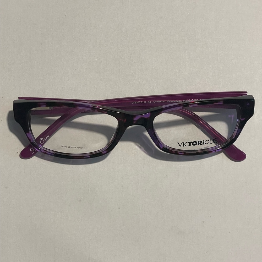 Woman’s Victorious Purple and Black Eyeglasses - Stylish Sophistication